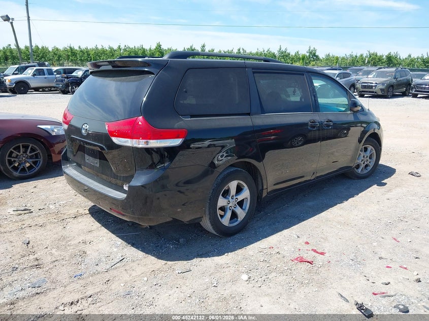 2012 Toyota Sienna VIN 5TDKK3DC4CS235866 IAAI salvage auction — LEFT FRONT, Salvage (Pennsylvania), sold $2,150 on 2026-07-29 (photo 4)