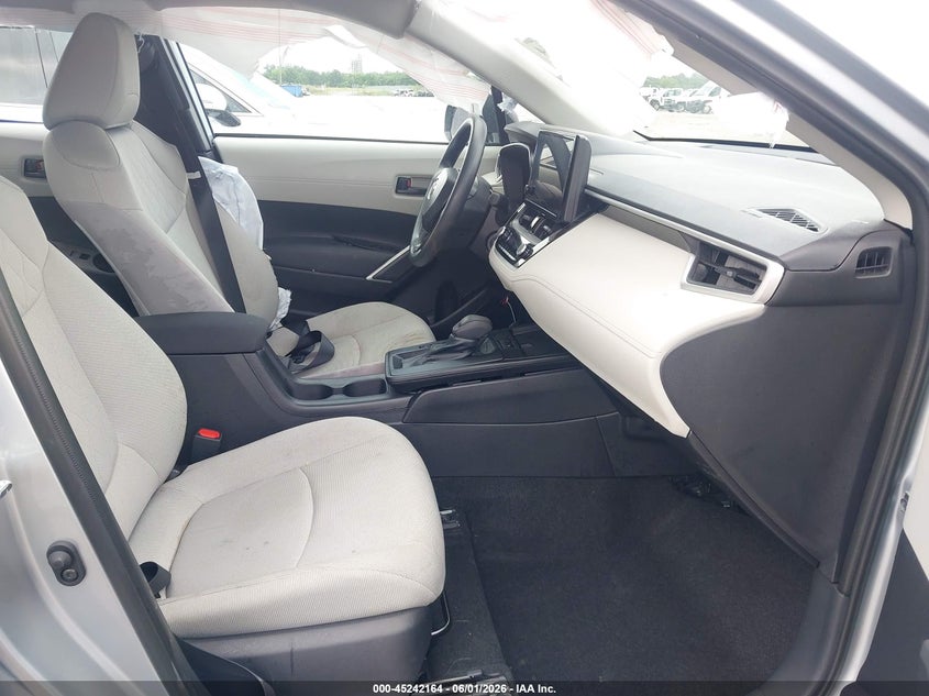 2026 Toyota Corolla cross VIN 7MUAAAAG0TV180459 IAAI salvage auction — LEFT SIDE, Salvage Title, sold $5,975 on 2026-07-21 (photo 5)