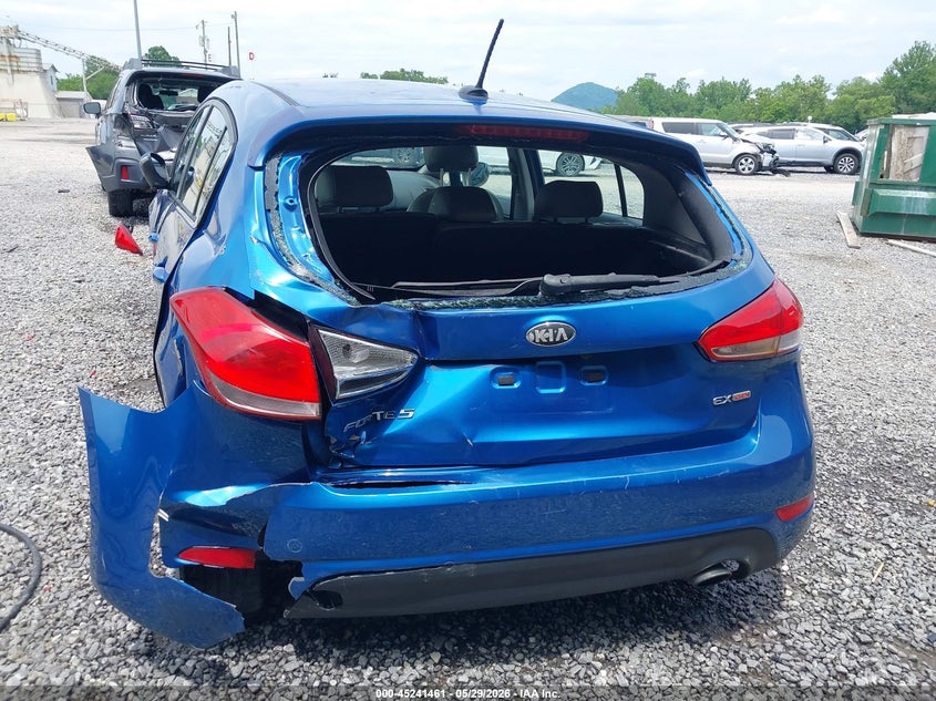 2014 Kia Forte VIN KNAFX5A8XE5172311 IAAI salvage auction — FRONT & REAR, Salvage (North Carolina), sold $375 on 2026-07-31 (photo 6)