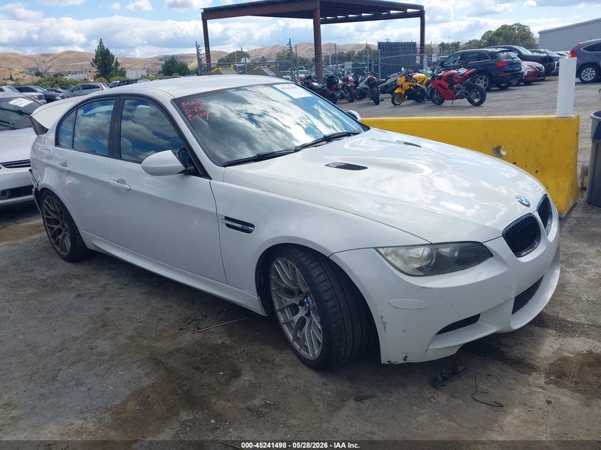 2011 BMW M3 VIN WBSPM9C51BE203606 — IAAI salvage auction photo