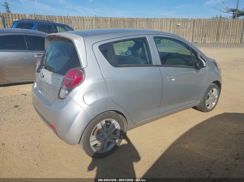 2014 Chevrolet Spark VIN KL8CD6S92EC563582 IAAI salvage auction — NORMAL WEAR, Salvage Title, sold $350 on 2026-07-20 (photo 4)