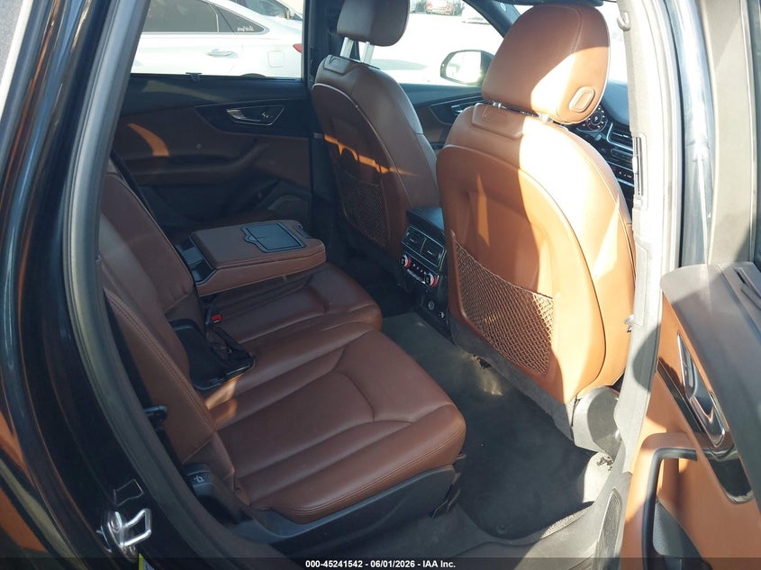 2018 Audi Q7 VIN WA1VAAF71JD015446 IAAI salvage auction — NORMAL WEAR, Original (Texas), sold $5,250 on 2026-07-08 (photo 8)
