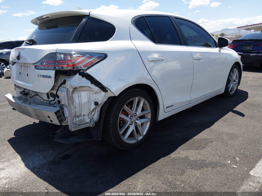 2015 Lexus Ct VIN JTHKD5BH4F2248521 IAAI salvage auction — REAR END, Salvage (Nevada), sold $3,550 on 2026-07-31 (photo 4)