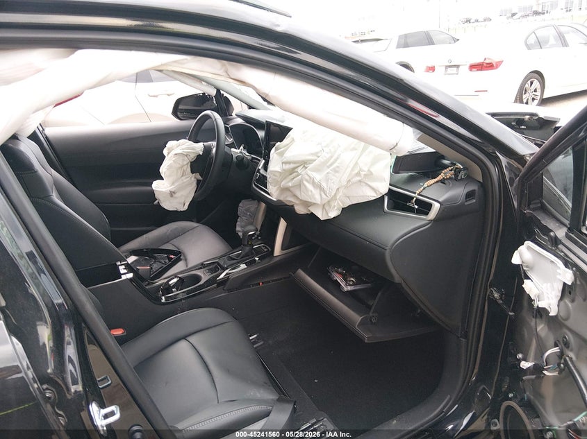 2025 Toyota Corolla cross VIN 7MUDAAAG0SV131449 IAAI salvage auction — ROLLOVER, Salvage Title, sold $1,700 on 2026-07-19 (photo 5)
