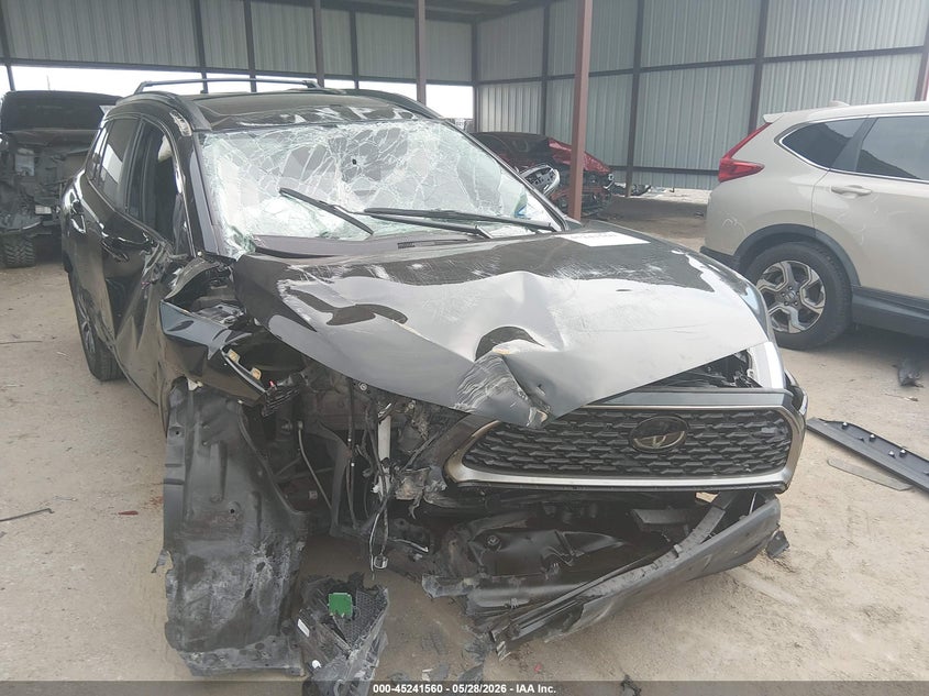 2025 Toyota Corolla cross VIN 7MUDAAAG0SV131449 IAAI salvage auction — ROLLOVER, Salvage Title, sold $1,700 on 2026-07-19 (photo 6)