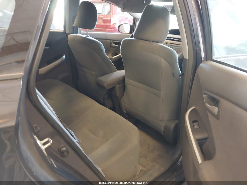2011 Toyota Prius VIN JTDKN3DU0B0289991 IAAI salvage auction — NORMAL WEAR, Clear (Michigan), sold $475 on 2026-07-07 (photo 8)