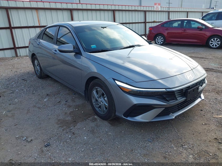 2026 Hyundai Elantra VIN KMHLL4DG2TU137081 — IAAI salvage auction photo
