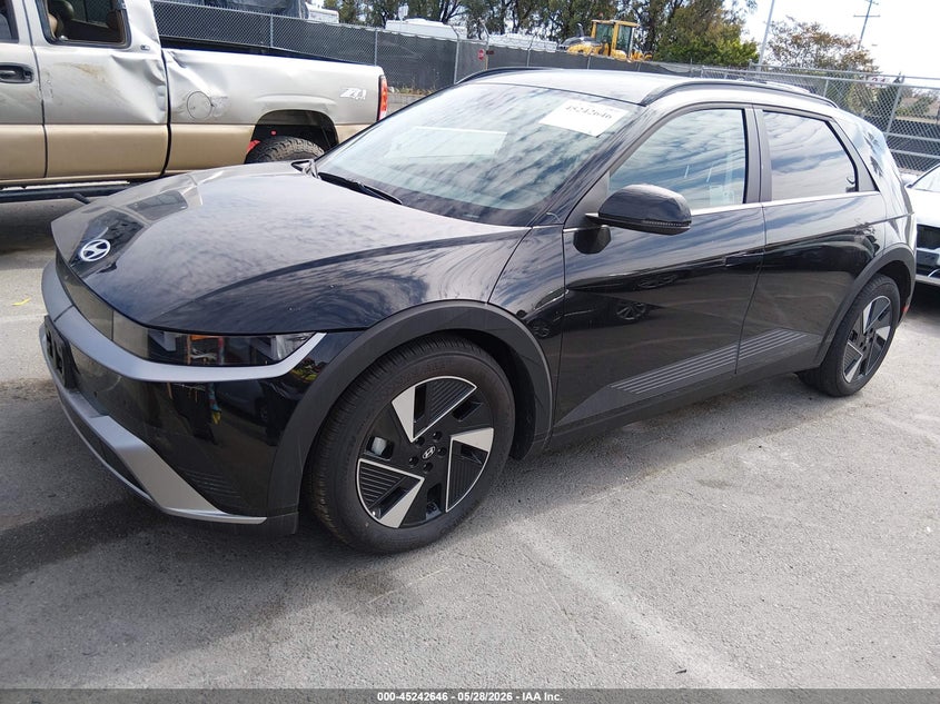 2025 Hyundai Ioniq 5 VIN 7YAKN4DA7SY039184 IAAI salvage auction — RIGHT FRONT, Salvage (California), sold $10,000 on 2026-07-30 (photo 2)