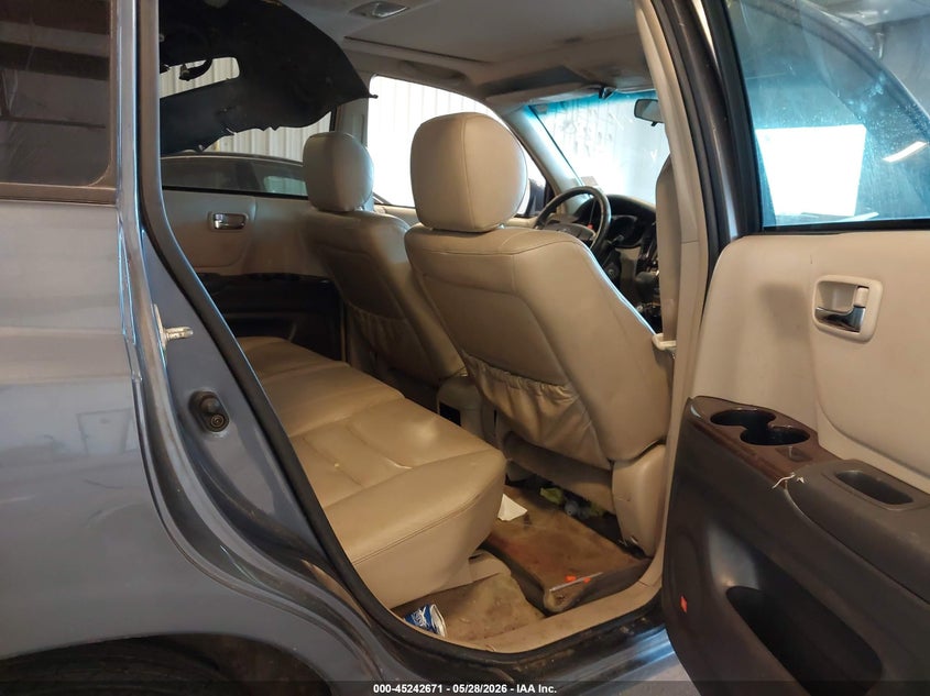 2003 Toyota Highlander VIN JTEHF21A930136440 IAAI salvage auction — NORMAL WEAR, Clear (Michigan), sold $700 on 2026-07-07 (photo 8)