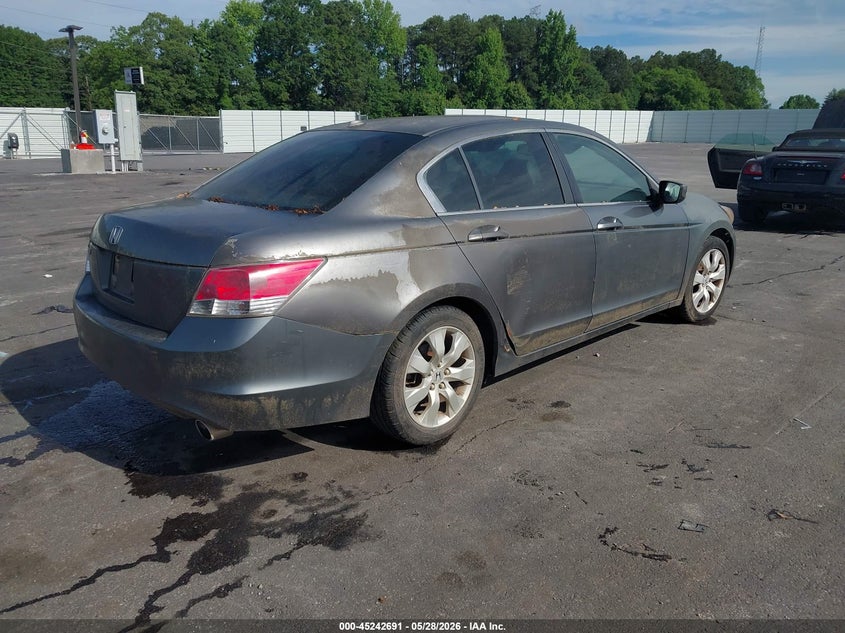 2008 Honda Accord VIN JHMCP26848C051530 IAAI salvage auction — NORMAL WEAR, Clear (Texas), sold $300 on 2026-07-29 (photo 4)