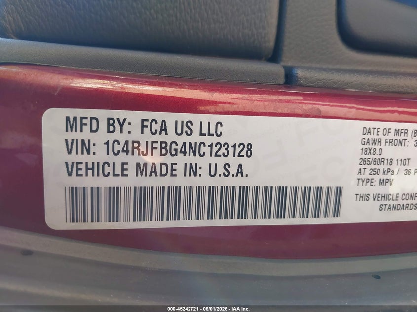 2022 Jeep Grand cherokee VIN 1C4RJFBG4NC123128 IAAI salvage auction — FRONT END, Salvage Title, sold $8,300 on 2026-08-12 (photo 9)