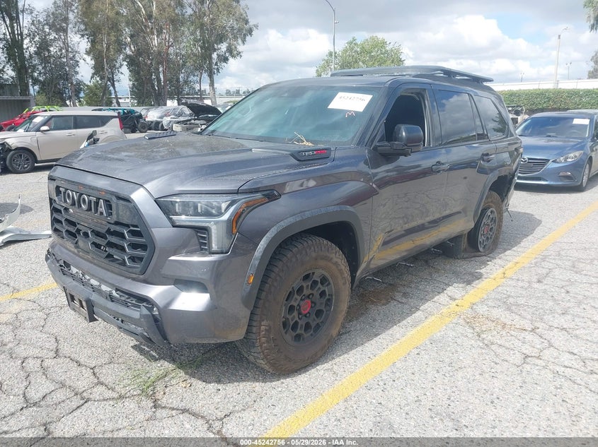 2023 Toyota Sequoia VIN 7SVAAABA7PX019214 IAAI salvage auction — FRONT & REAR, Salvage Title, sold $30,100 on 2026-07-14 (photo 2)
