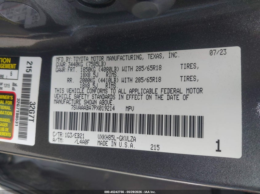 2023 Toyota Sequoia VIN 7SVAAABA7PX019214 IAAI salvage auction — FRONT & REAR, Salvage Title, sold $30,100 on 2026-07-14 (photo 9)