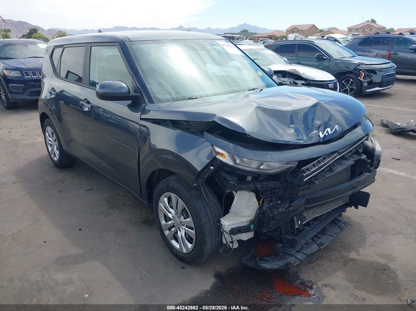 2022 Kia Soul VIN KNDJ23AU1N7802072 IAAI salvage auction — FRONT END, Salvage Title, sold $2,400 on 2026-07-14 (photo 1)