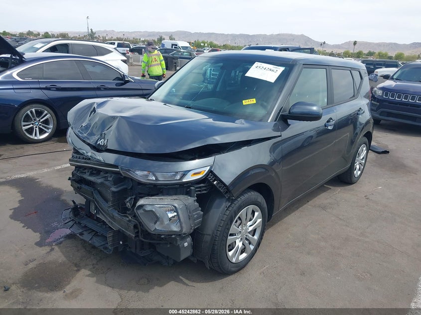 2022 Kia Soul VIN KNDJ23AU1N7802072 IAAI salvage auction — FRONT END, Salvage Title, sold $2,400 on 2026-07-14 (photo 2)