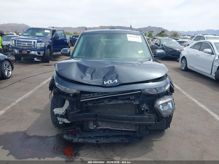 2022 Kia Soul VIN KNDJ23AU1N7802072 IAAI salvage auction — FRONT END, Salvage Title, sold $2,400 on 2026-07-14 (photo 6)