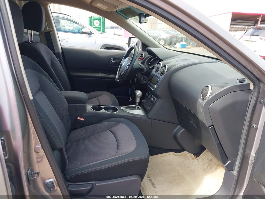2011 Nissan Rogue VIN JN8AS5MT1BW569055 IAAI salvage auction — NORMAL WEAR, Clear (Hawaii), sold $1,000 on 2026-07-14 (photo 5)