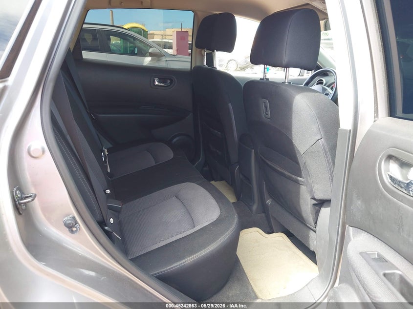2011 Nissan Rogue VIN JN8AS5MT1BW569055 IAAI salvage auction — NORMAL WEAR, Clear (Hawaii), sold $1,000 on 2026-07-14 (photo 8)