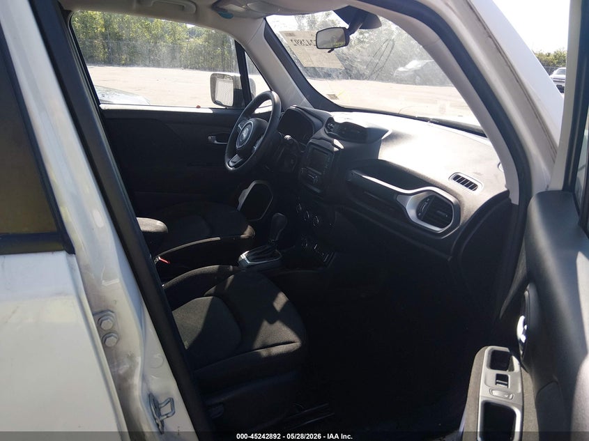 2018 Jeep Renegade VIN ZACCJBAB0JPH91731 IAAI salvage auction — NORMAL WEAR, Clear (Missouri), sold $400 on 2026-07-28 (photo 5)