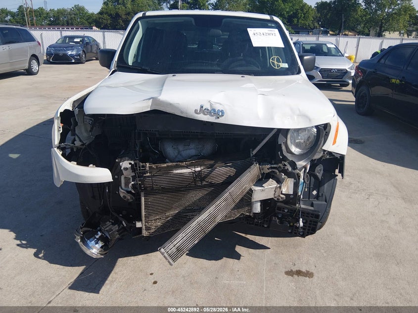 2018 Jeep Renegade VIN ZACCJBAB0JPH91731 IAAI salvage auction — NORMAL WEAR, Clear (Missouri), sold $400 on 2026-07-28 (photo 6)