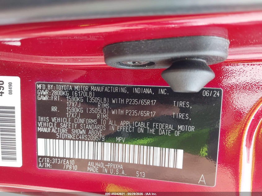 2024 Toyota Sienna VIN 5TDYRKEC4RS209579 IAAI salvage auction — FRONT END, Salvage Title, sold $20,000 on 2026-07-28 (photo 9)