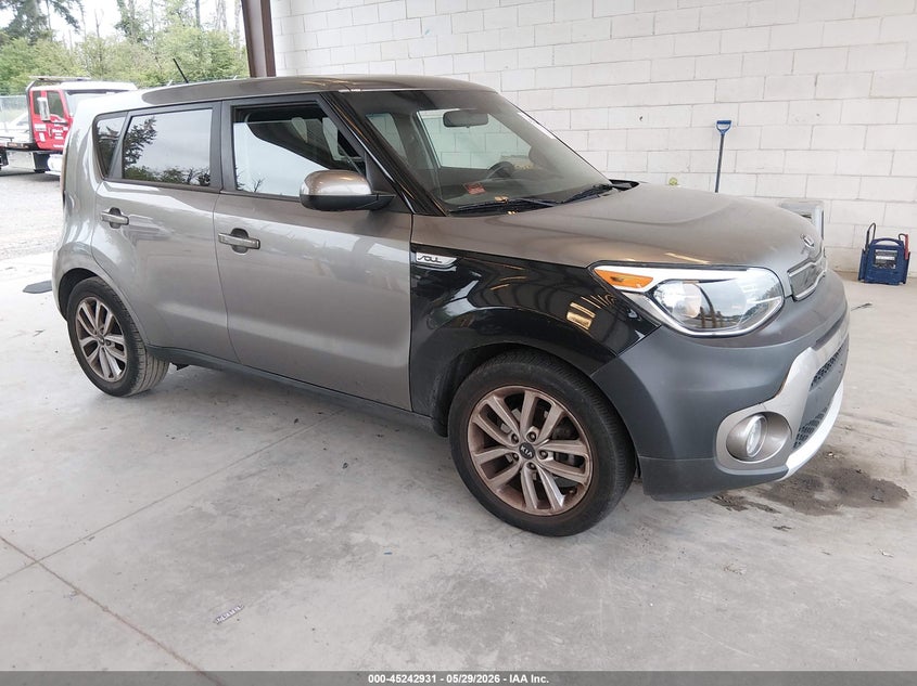 2017 Kia Soul VIN KNDJP3A51H7477907 IAAI salvage auction — LEFT & RIGHT, Salvage Title, sold $475 on 2026-07-15 (photo 1)