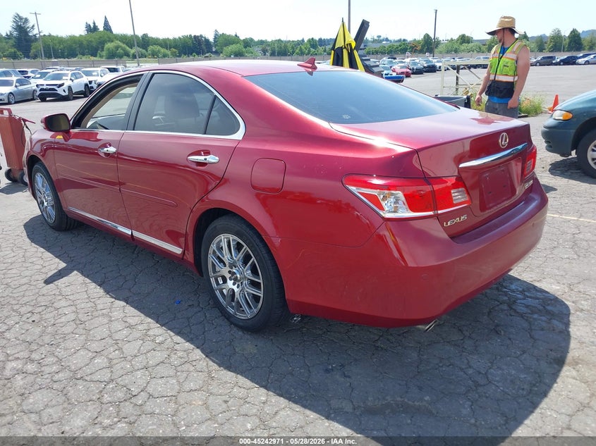 2010 Lexus ES VIN JTHBK1EG1A2347422 IAAI salvage auction — SIDE, Salvage (Oregon), sold $875 on 2026-07-09 (photo 3)