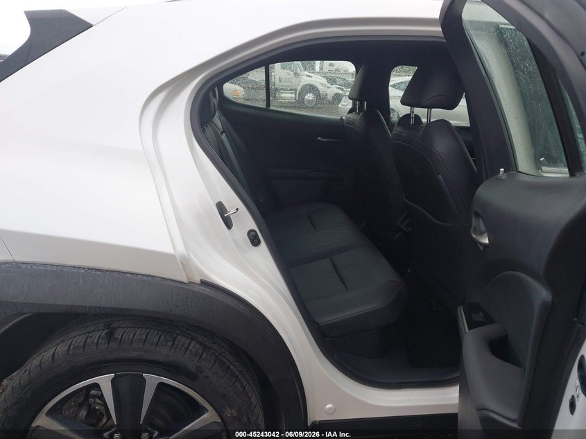 2020 Lexus Ux VIN JTHX9JBH0L2033360 IAAI salvage auction — FRONT END, Bill Of Sale (Washington), sold $6,050 on 2026-07-28 (photo 8)