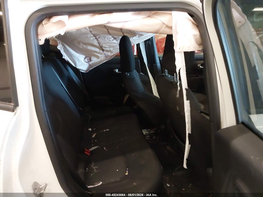 2017 Jeep Renegade VIN ZACCJABB0HPE91495 IAAI salvage auction — SIDE, Salvage (Oregon), sold $1,200 on 2026-08-20 (photo 8)