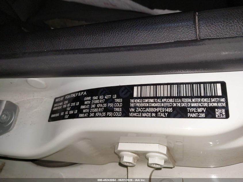 2017 Jeep Renegade VIN ZACCJABB0HPE91495 IAAI salvage auction — SIDE, Salvage (Oregon), sold $1,200 on 2026-08-20 (photo 9)
