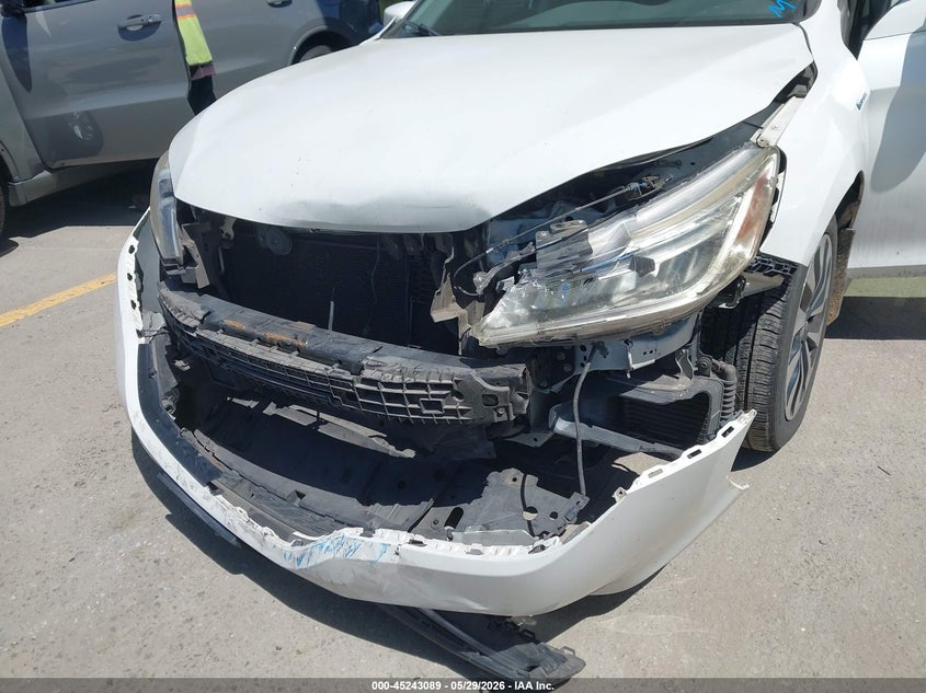 2017 Honda Accord VIN JHMCR6F76HC026752 IAAI salvage auction — FRONT END, Salvage Title, sold $1,325 on 2026-07-08 (photo 6)