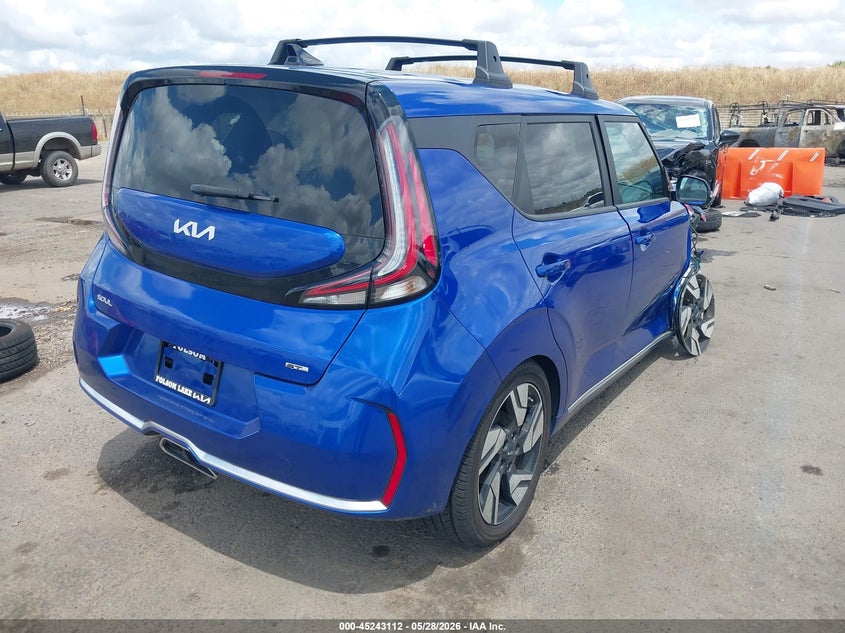 2023 Kia Soul VIN KNDJ53AU6P7205963 IAAI salvage auction — RIGHT FRONT, Salvage Title, sold $2,800 on 2026-07-15 (photo 4)