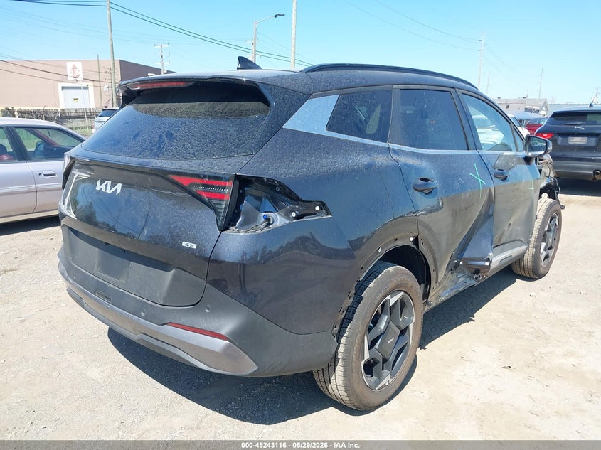 2026 Kia Sportage VIN 5XYK3CDFXTG407919 IAAI salvage auction — RIGHT SIDE, Clear (Michigan), sold $7,900 on 2026-07-30 (photo 4)
