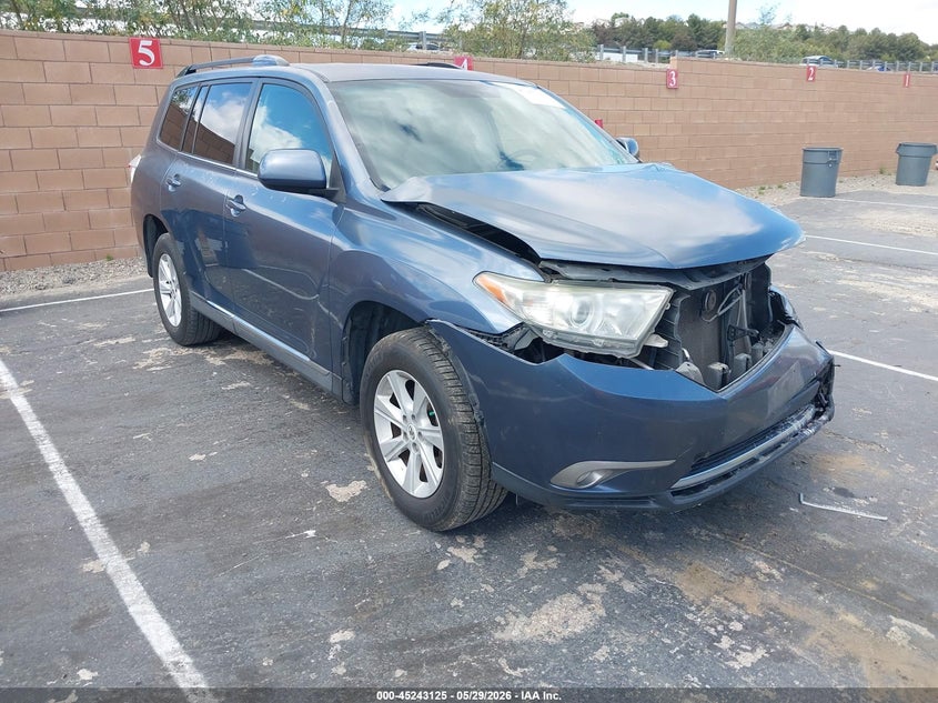 2012 Toyota Highlander VIN 5TDZK3EH8CS089495 IAAI salvage auction — LEFT FRONT, Salvage Title, sold $1,950 on 2026-07-29 (photo 1)