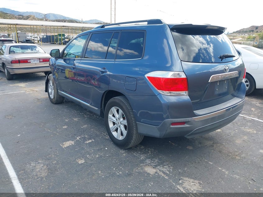 2012 Toyota Highlander VIN 5TDZK3EH8CS089495 IAAI salvage auction — LEFT FRONT, Salvage Title, sold $1,950 on 2026-07-29 (photo 3)