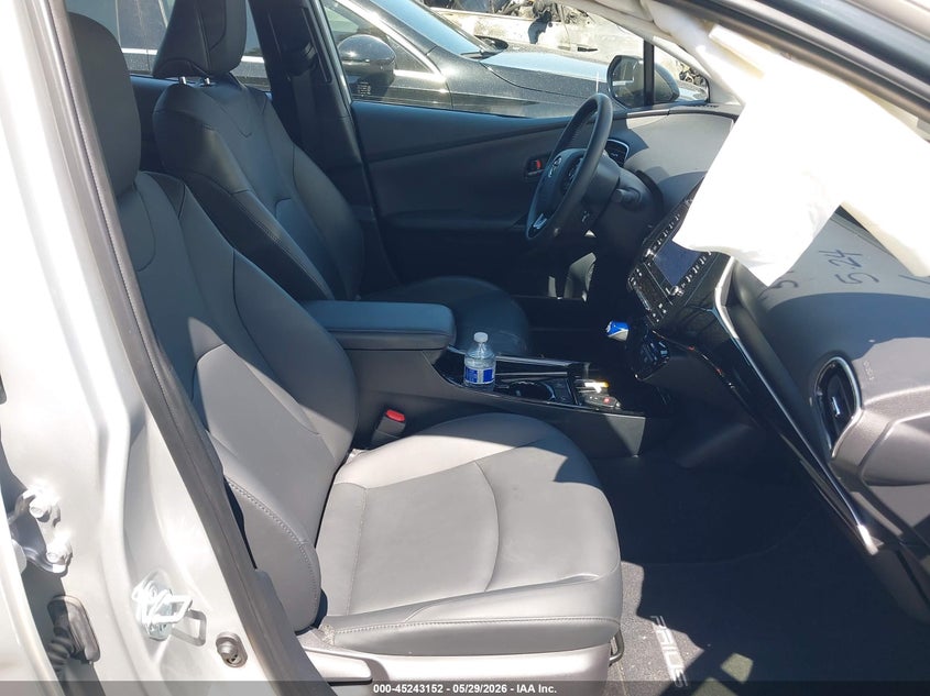 2022 Toyota Prius VIN JTDKAMFU5N3166494 IAAI salvage auction — REAR END, Salvage Title, sold $9,100 on 2026-07-11 (photo 5)