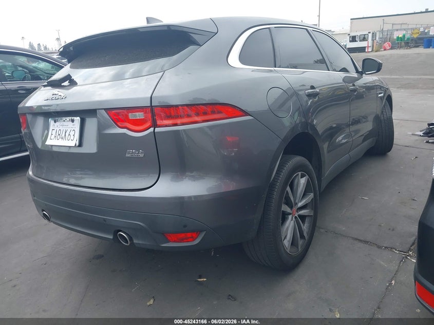 2017 Jaguar F-pace VIN SADCK2BV7HA063182 IAAI salvage auction — LEFT FRONT, Salvage Title, sold $4,550 on 2026-07-22 (photo 4)