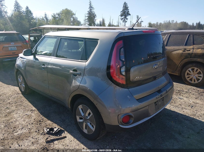 2018 Kia Soul ev + VIN KNDJP3AEXJ7032362 IAAI salvage auction — FRONT & REAR, Salvage Title, sold $725 on 2026-07-16 (photo 3)