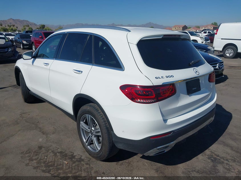 2021 Mercedes-benz Glc VIN W1N0G8DB9MV314480 IAAI salvage auction — UNDERCARRIAGE, Salvage (Arizona), sold $9,300 on 2026-07-14 (photo 3)