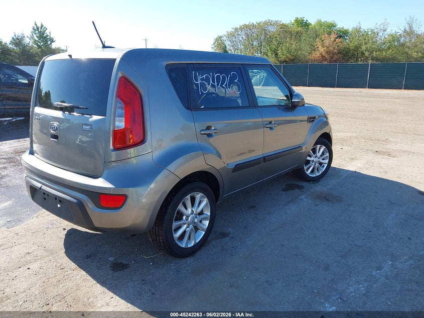 2012 Kia Soul VIN KNDJT2A64C7437439 IAAI salvage auction — FRONT END, Clear (Indiana), sold $300 on 2026-07-07 (photo 4)