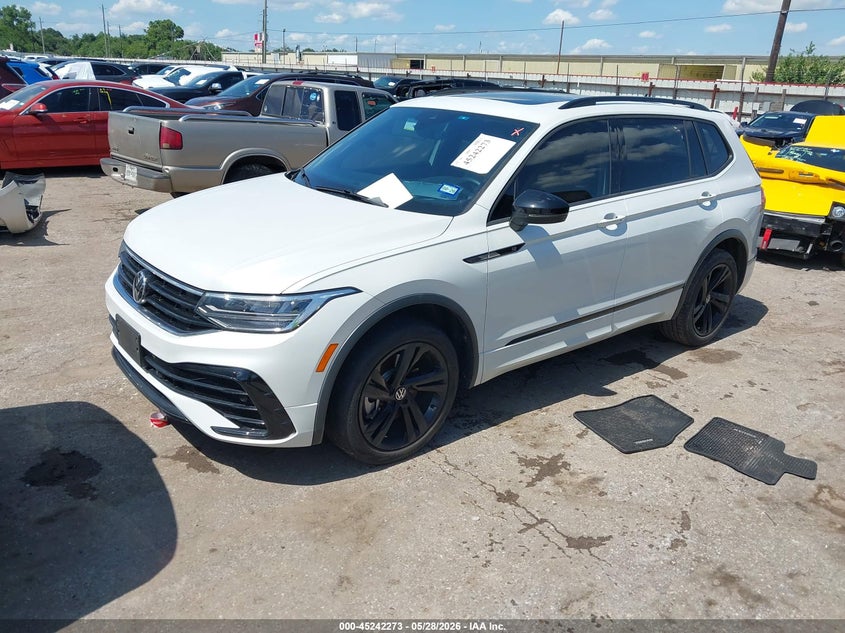 2024 Volkswagen Tiguan VIN 3VVCB7AX5RM006335 IAAI salvage auction — REAR END, Original (Texas), sold $8,800 on 2026-08-14 (photo 2)