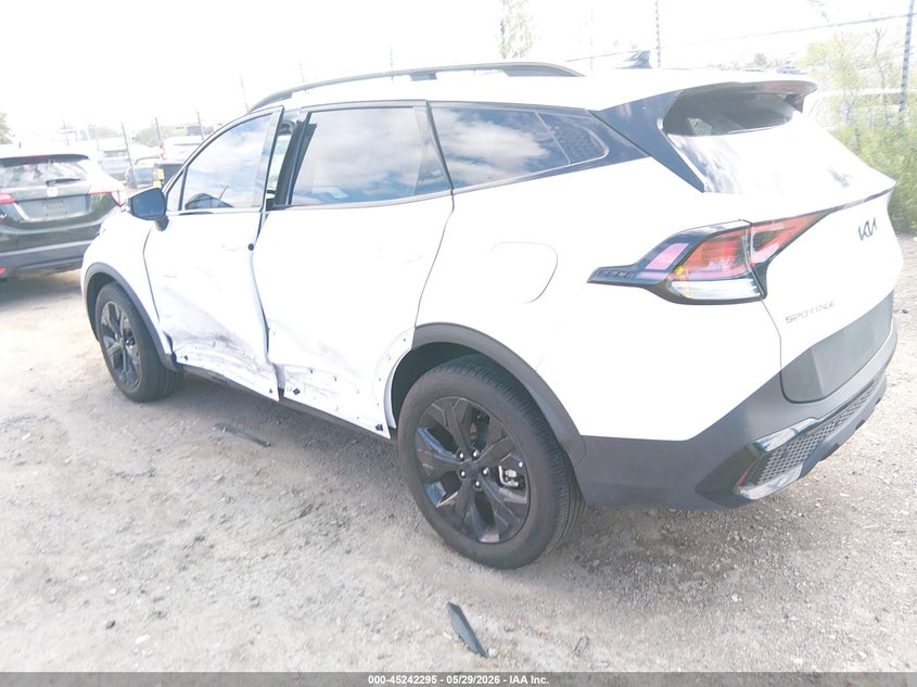 2025 Kia Sportage VIN 5XYK6CDF3SG297642 IAAI salvage auction — SIDE, Salvage Title, sold $11,400 on 2026-07-29 (photo 3)