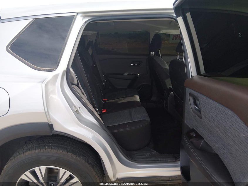 2023 Nissan Rogue VIN JN8BT3BA4PW416300 IAAI salvage auction — LEFT FRONT, Salvage Title, sold $3,300 on 2026-07-15 (photo 8)