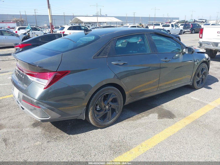 2026 Hyundai Elantra VIN KMHLM4DG9TU099930 IAAI salvage auction — FRONT END, Salvage Title, sold $4,000 on 2026-07-28 (photo 4)