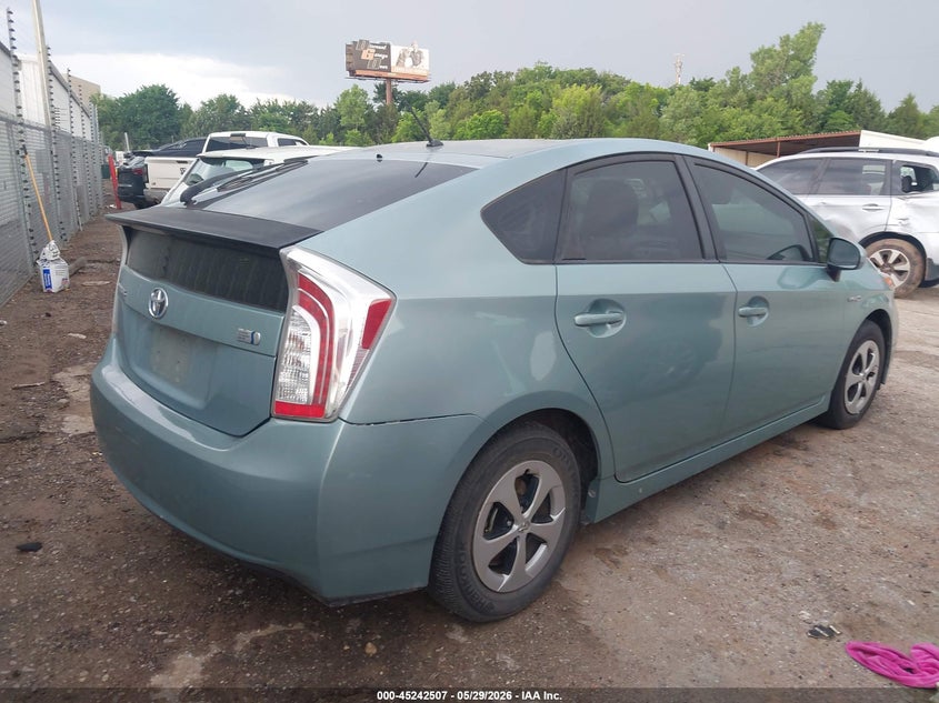 2013 Toyota Prius VIN JTDKN3DU3D5655237 IAAI salvage auction — NORMAL WEAR, Clear (New Mexico), sold $1,450 on 2026-07-08 (photo 4)