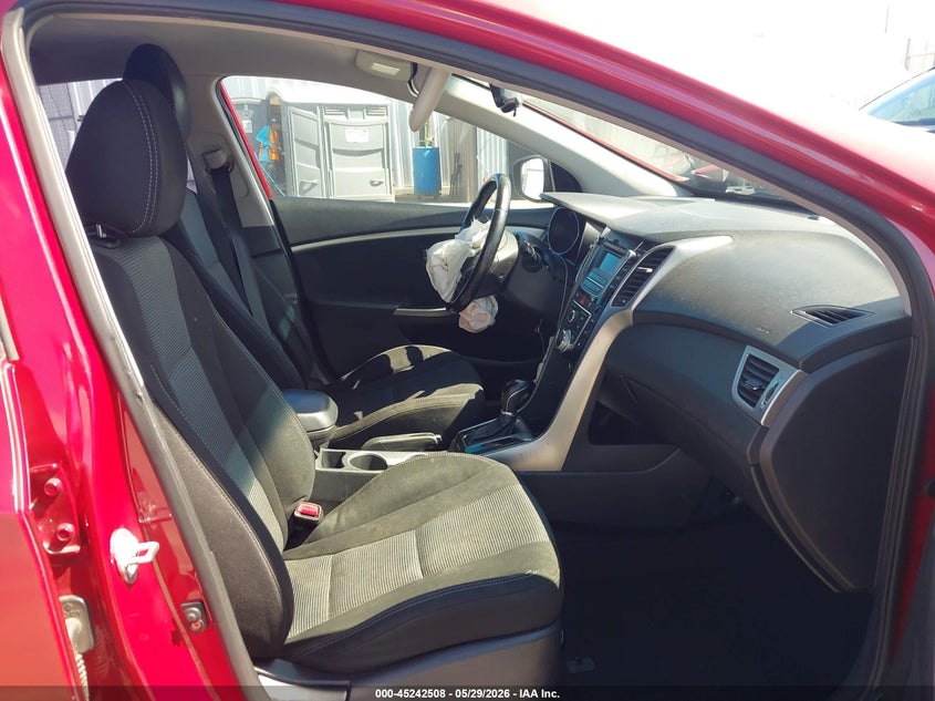 2013 Hyundai Elantra VIN KMHD35LE3DU130328 IAAI salvage auction — FRONT & REAR, Salvage Title, sold $650 on 2026-07-15 (photo 5)