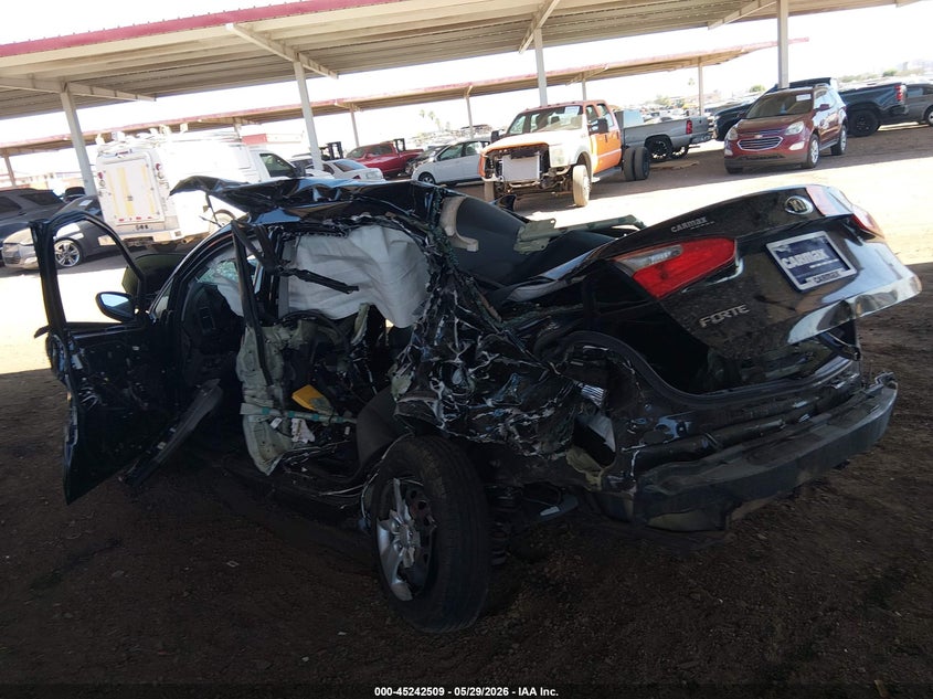 2016 Kia Forte VIN KNAFK4A6XG5598056 IAAI salvage auction — ALL OVER, Salvage Title, sold $225 on 2026-07-14 (photo 6)