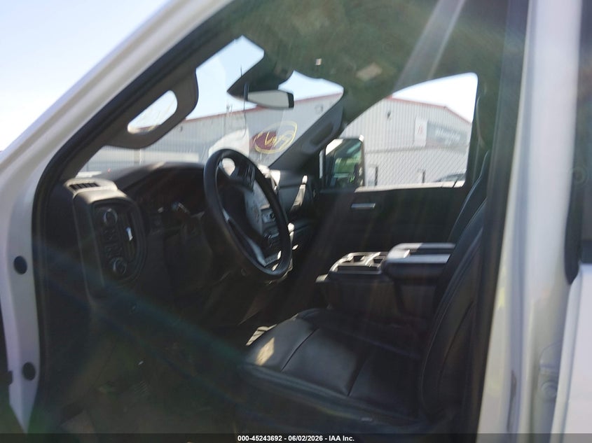 2024 Chevrolet Silverado 2500 VIN 2GC4YME73R1142741 IAAI salvage auction — LEFT SIDE, Repossessed (Missouri), sold $31,750 on 2026-07-09 (photo 6)