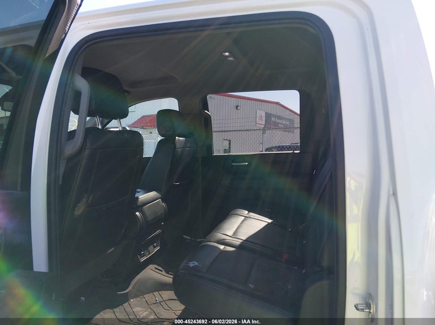 2024 Chevrolet Silverado 2500 VIN 2GC4YME73R1142741 IAAI salvage auction — LEFT SIDE, Repossessed (Missouri), sold $31,750 on 2026-07-09 (photo 7)