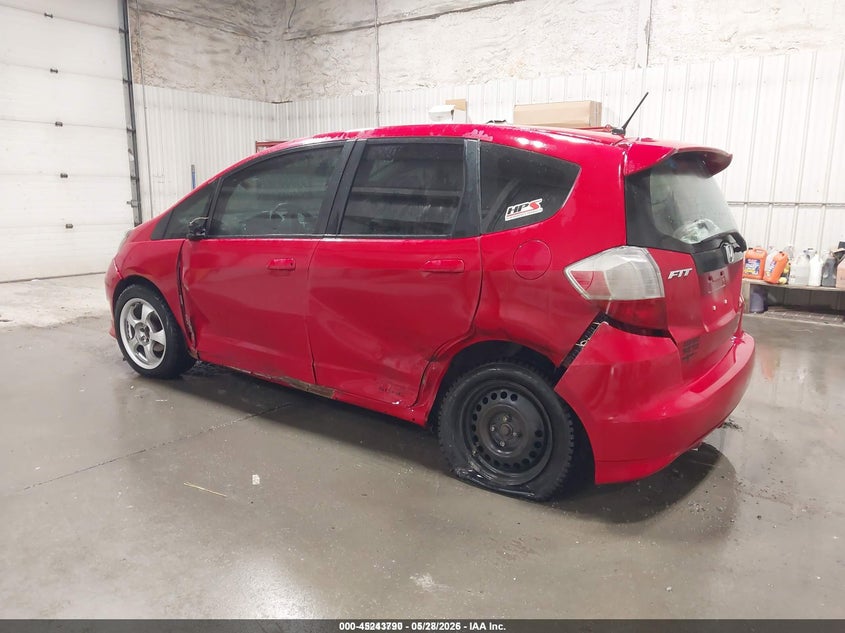 2013 Honda Fit VIN JHMGE8H5XDC054763 IAAI salvage auction — SIDE, Salvage Title, sold $25 on 2026-07-10 (photo 3)
